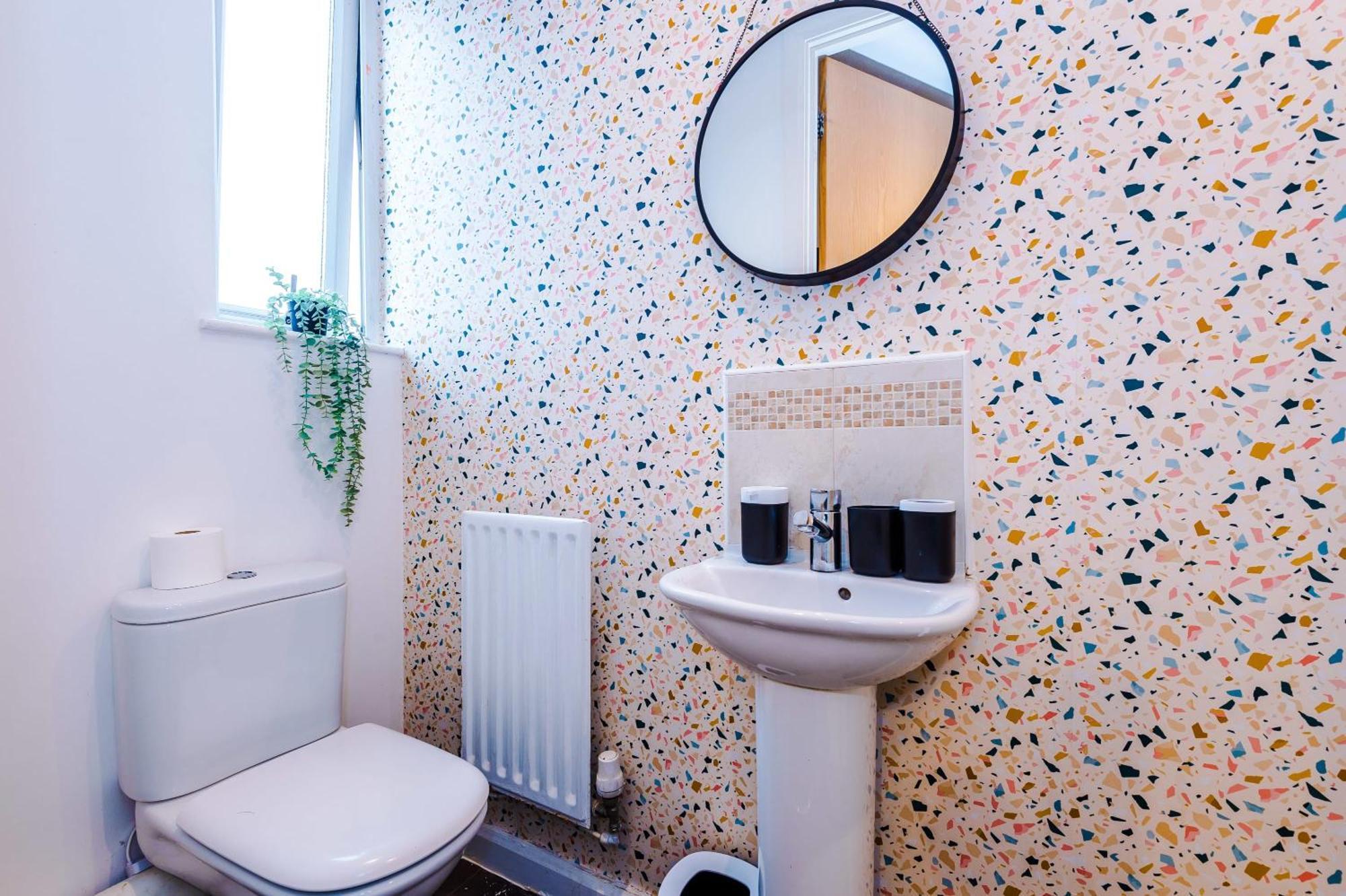 Villa Rest&Recharge At A Spacious Townhouse By The Etihad à Manchester Extérieur photo